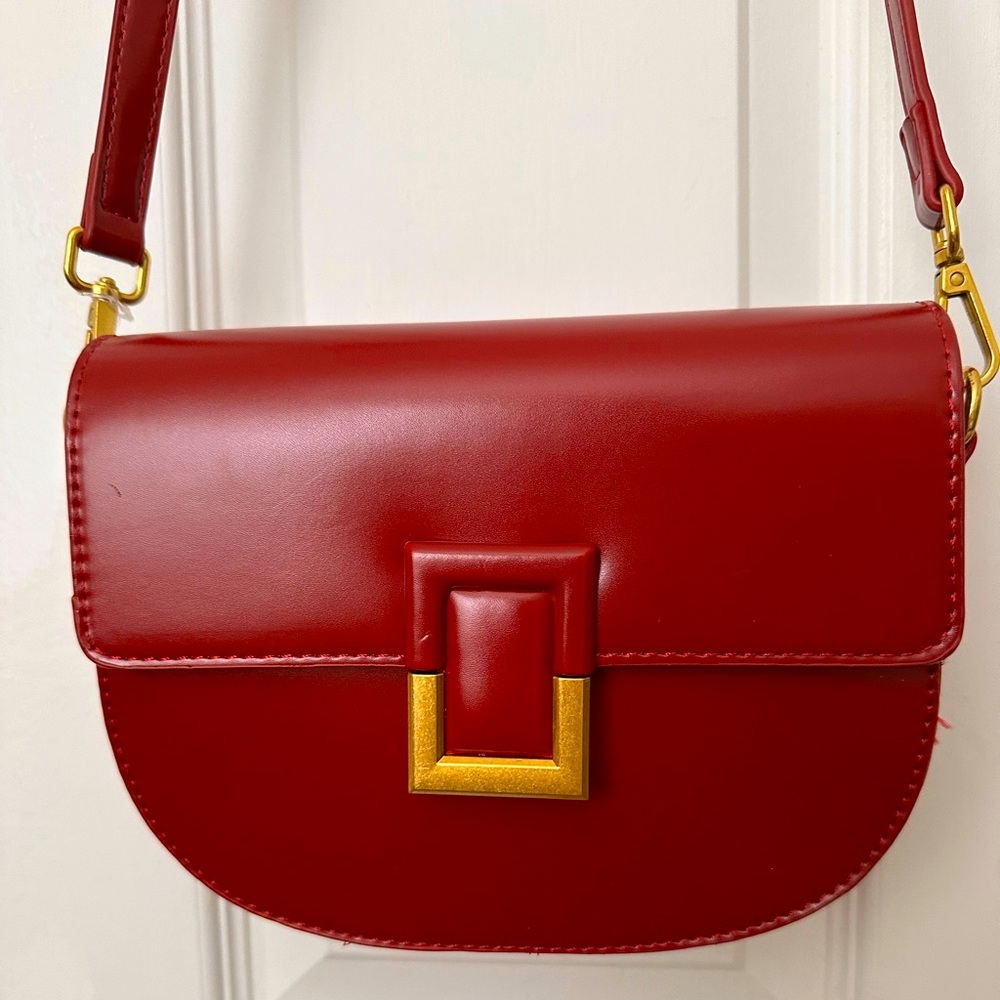 Crossbody bag